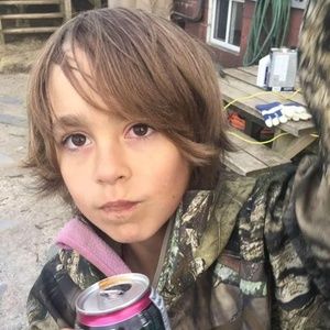 Meet your Posher, Ethan